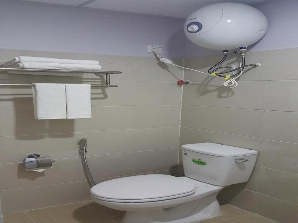 Asian Smile Hotel Yangon Extérieur photo