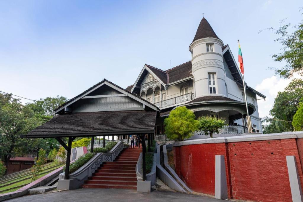 Asian Smile Hotel Yangon Extérieur photo