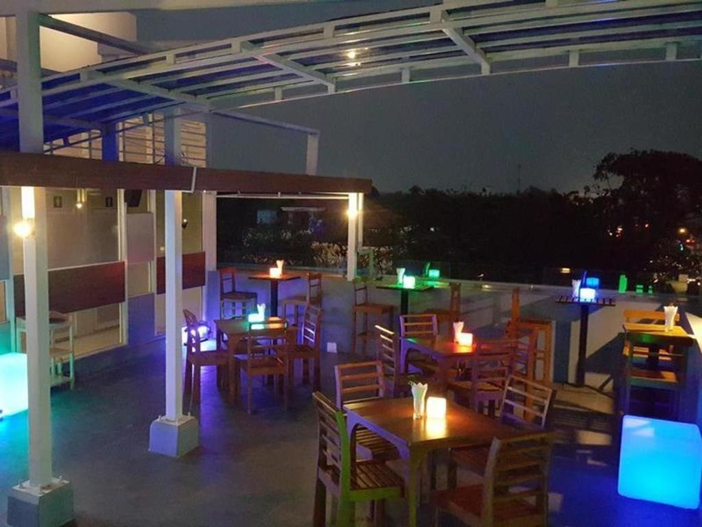 Asian Smile Hotel Yangon Extérieur photo