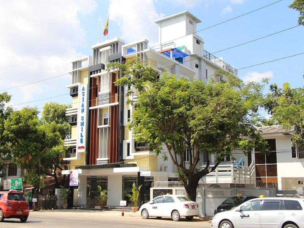 Asian Smile Hotel Yangon Extérieur photo