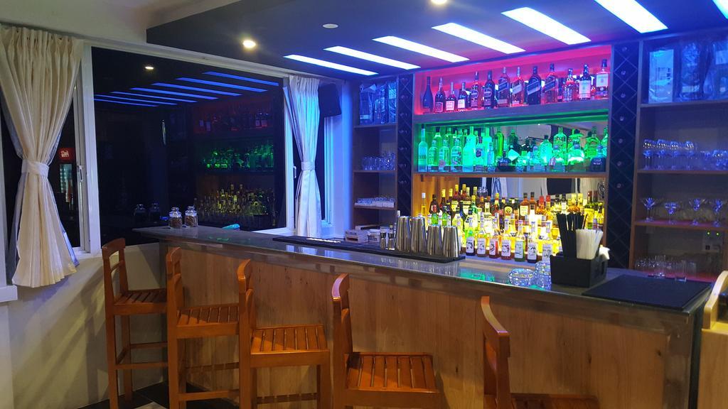 Asian Smile Hotel Yangon Extérieur photo