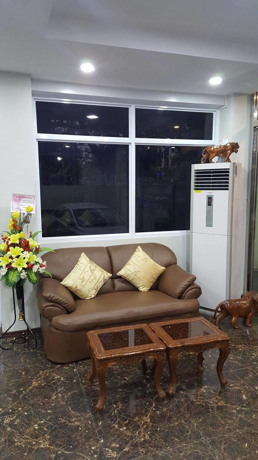 Asian Smile Hotel Yangon Extérieur photo